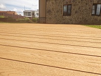 Монтаж террасной доски в компании «Пол и Холл»